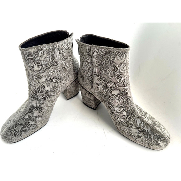 Stuart Weitzman Bacari Velvet Leather Boot Booties grey-green Spain size 6.5 W - Picture 1 of 14